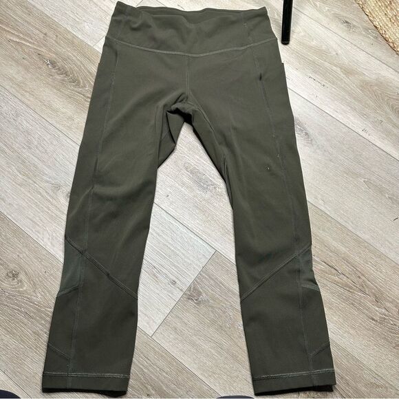 Lululemon Pace Rival Crop *Full-On Luxtreme 22"
Dark Olive - Picture 6 of 6